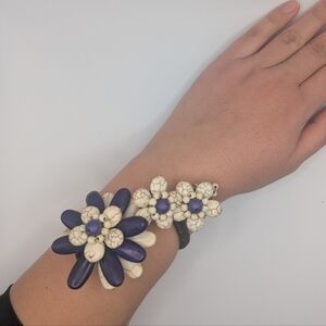 Elegant Floral Bracelet with Blue and Cream Accents
